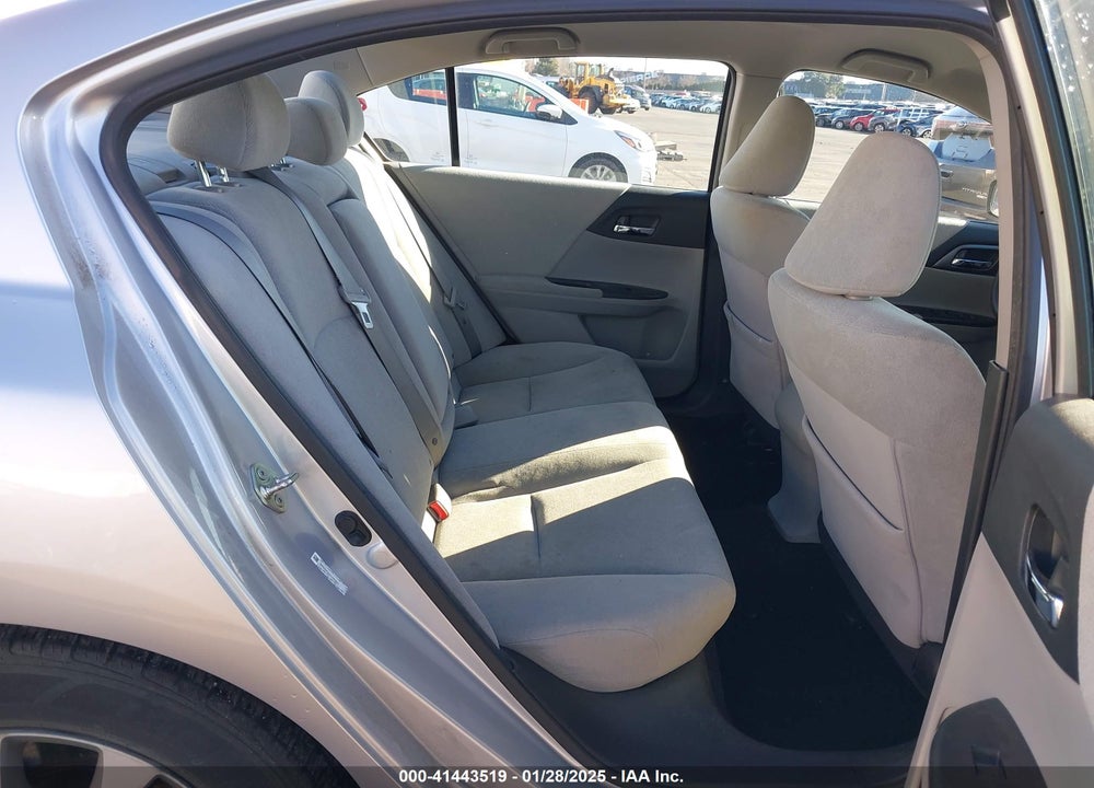 2013 HONDA ACCORD VIN: 1HGCR2F3XDA283847