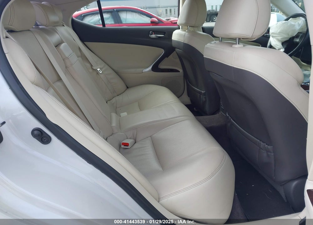 2011 LEXUS IS 250 VIN: JTHBF5C22B5150410