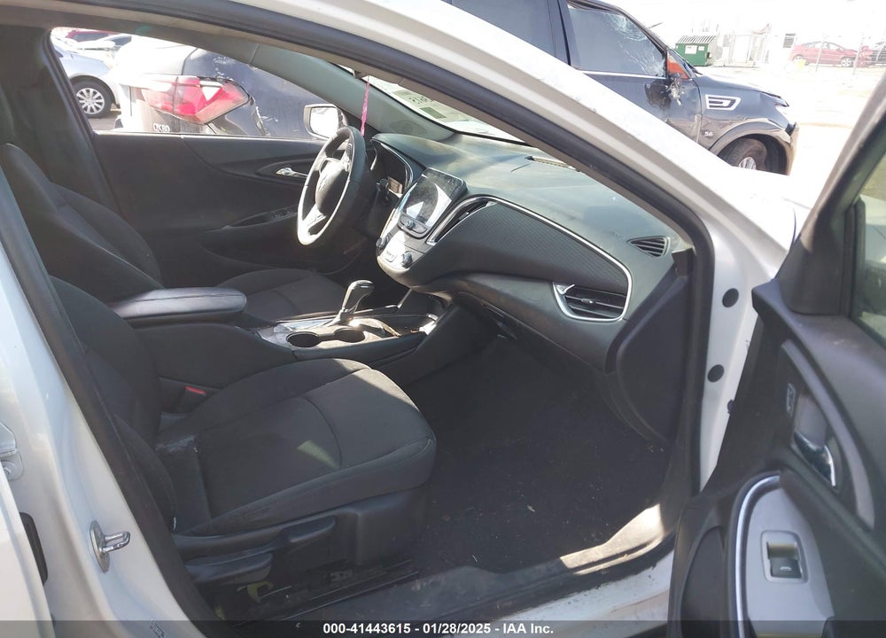 2016 CHEVROLET MALIBU VIN: 1G1ZE5ST4GF175090