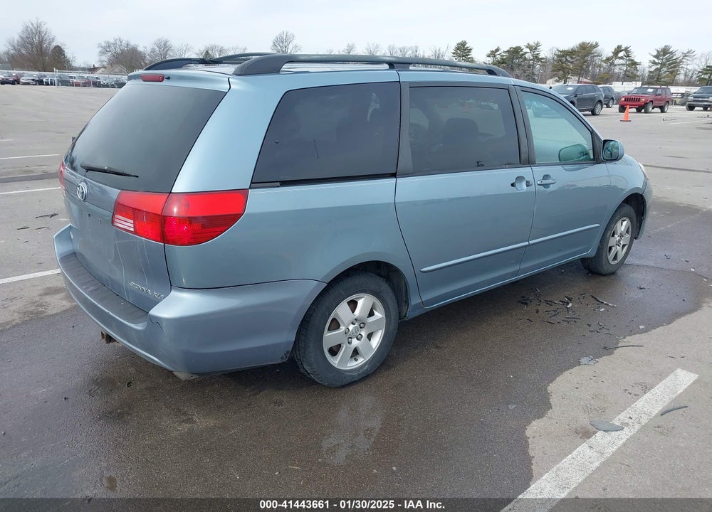 2005 TOYOTA SIENNA XLE VIN: 5TDZA22C25S252702