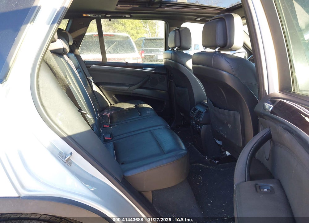 2011 BMW X5 XDRIVE50I VIN: 5UXZV8C52BL421135