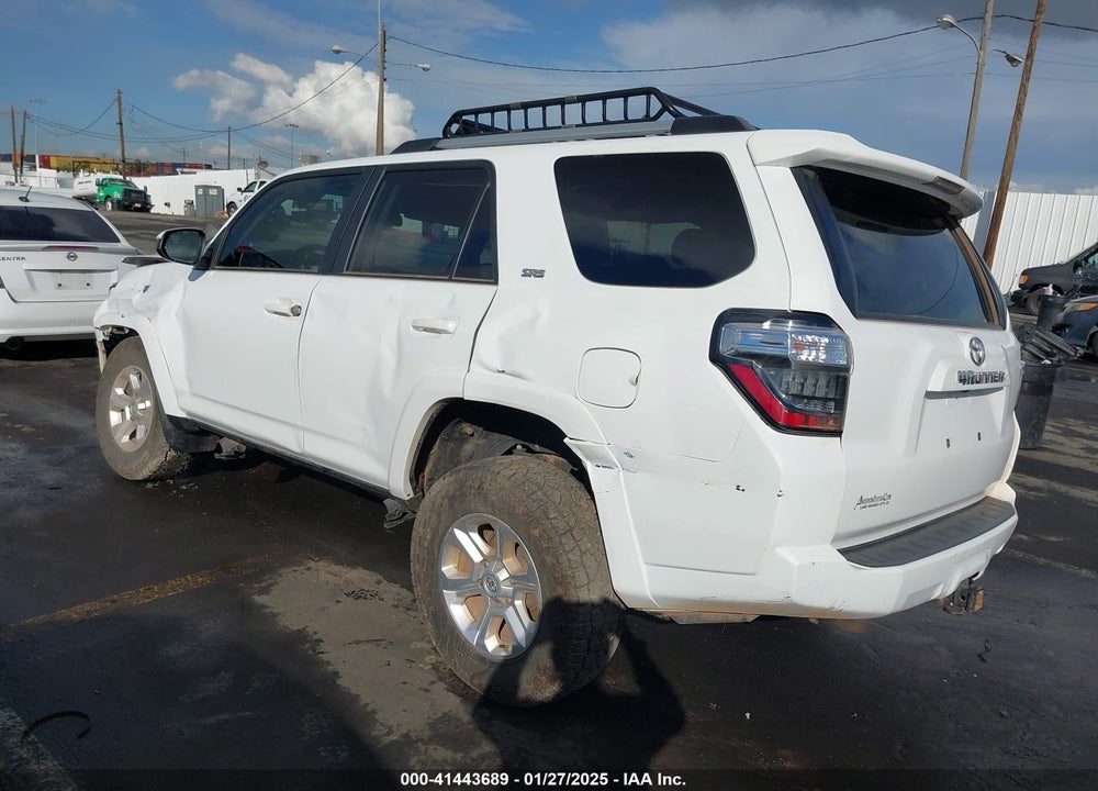 2022 TOYOTA 4RUNNER SR5 VIN: JTEMU5JR8N5996752