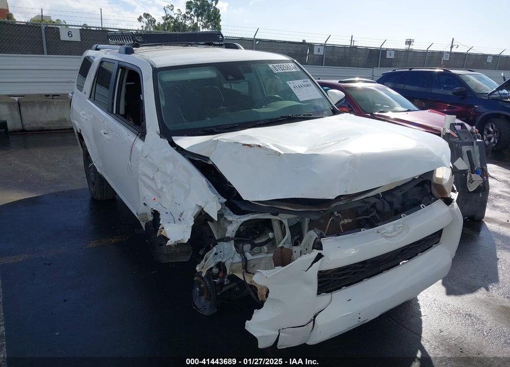 2022 TOYOTA 4RUNNER SR5 VIN: JTEMU5JR8N5996752