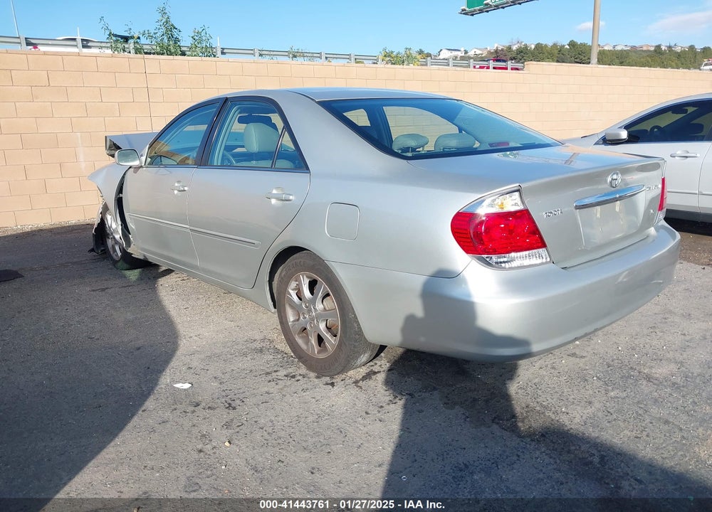 2005 TOYOTA CAMRY XLE V6 VIN: 4T1BF30K25U592605