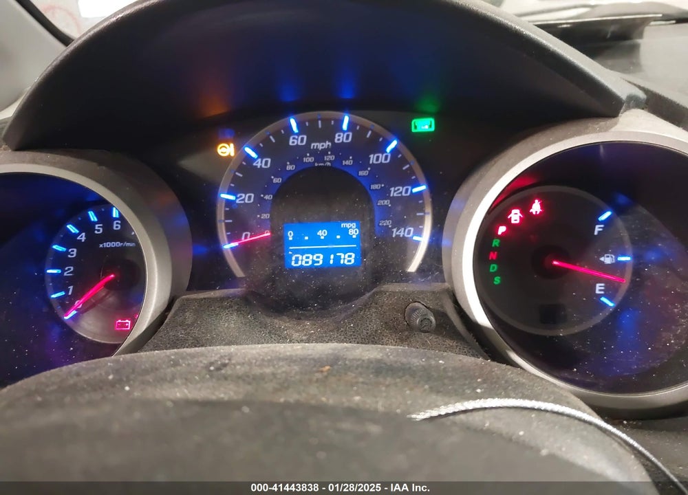 2010 HONDA FIT VIN: JHMGE8H43AC011448