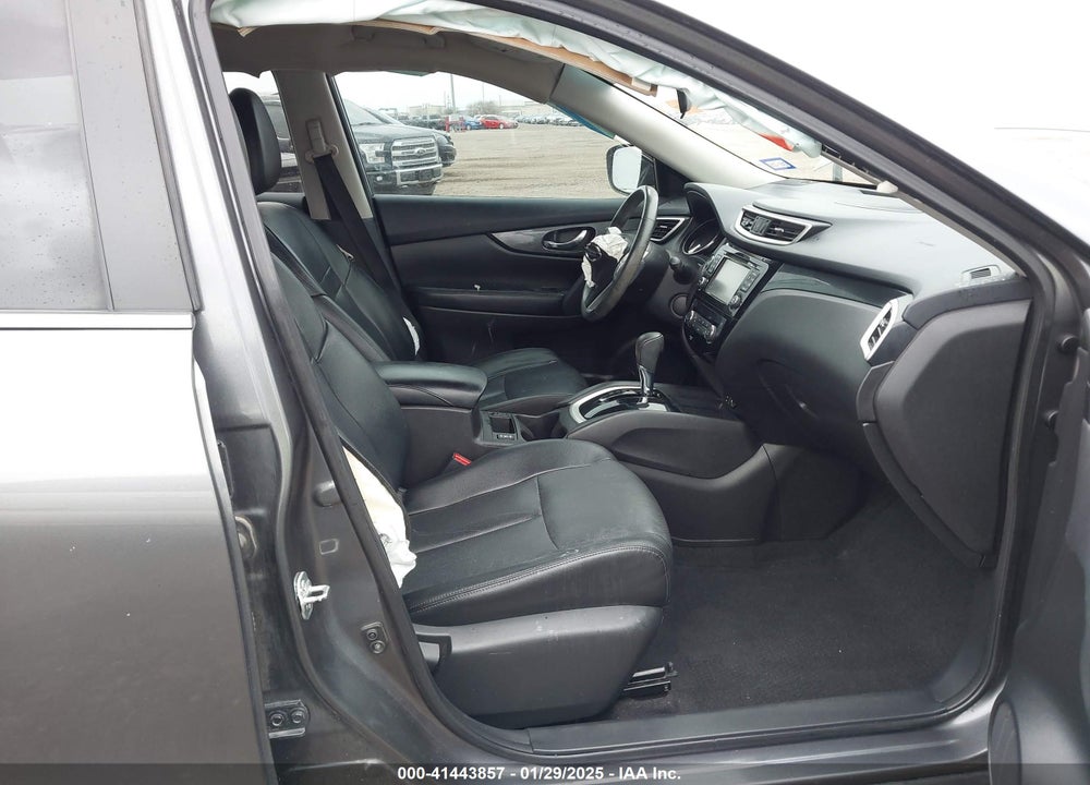 2015 NISSAN ROGUE SL VIN: 5N1AT2MT2FC908609