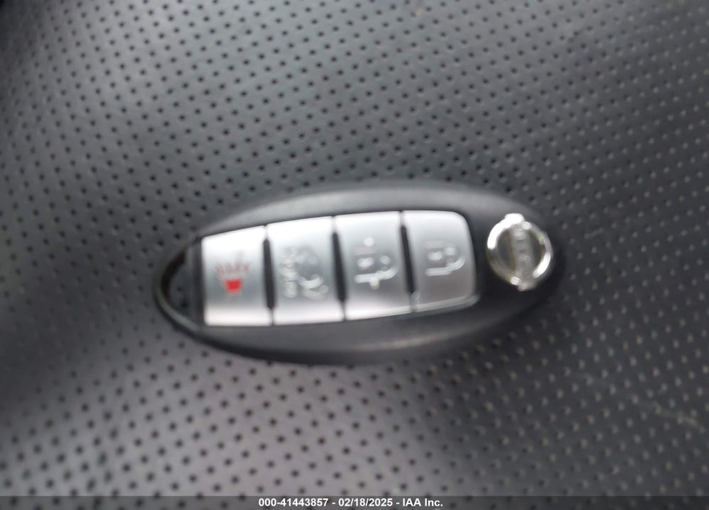 2015 NISSAN ROGUE SL VIN: 5N1AT2MT2FC908609
