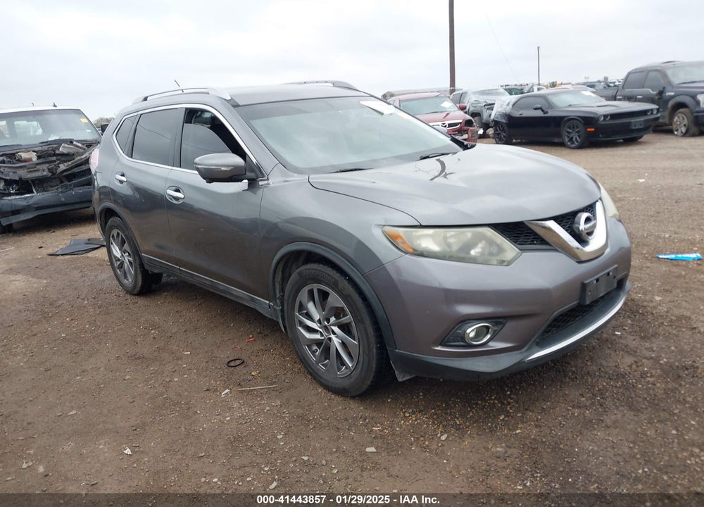 2015 NISSAN ROGUE SL VIN: 5N1AT2MT2FC908609