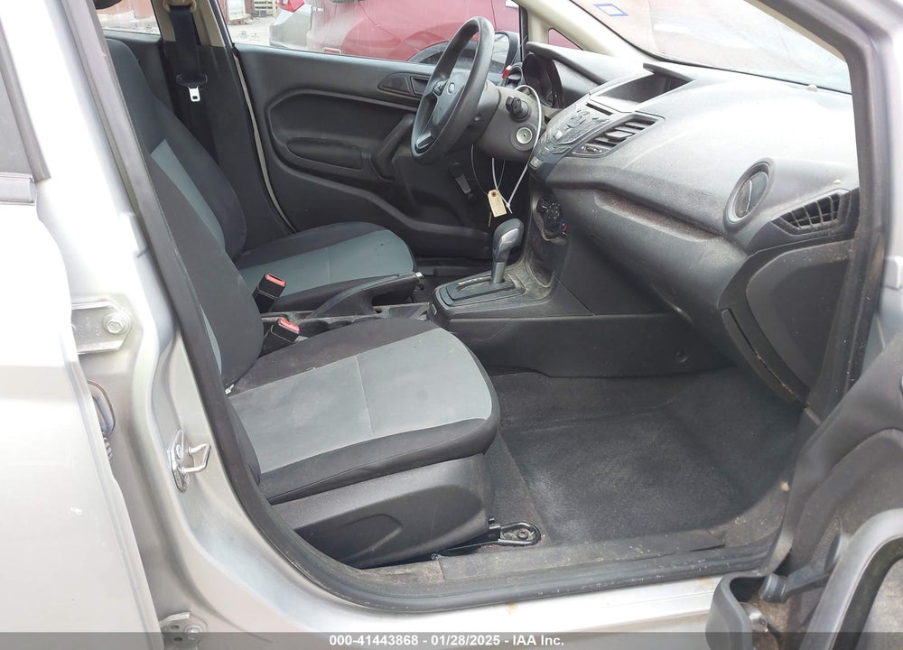2019 FORD FIESTA VIN: 3FADP4AJ4KM116805