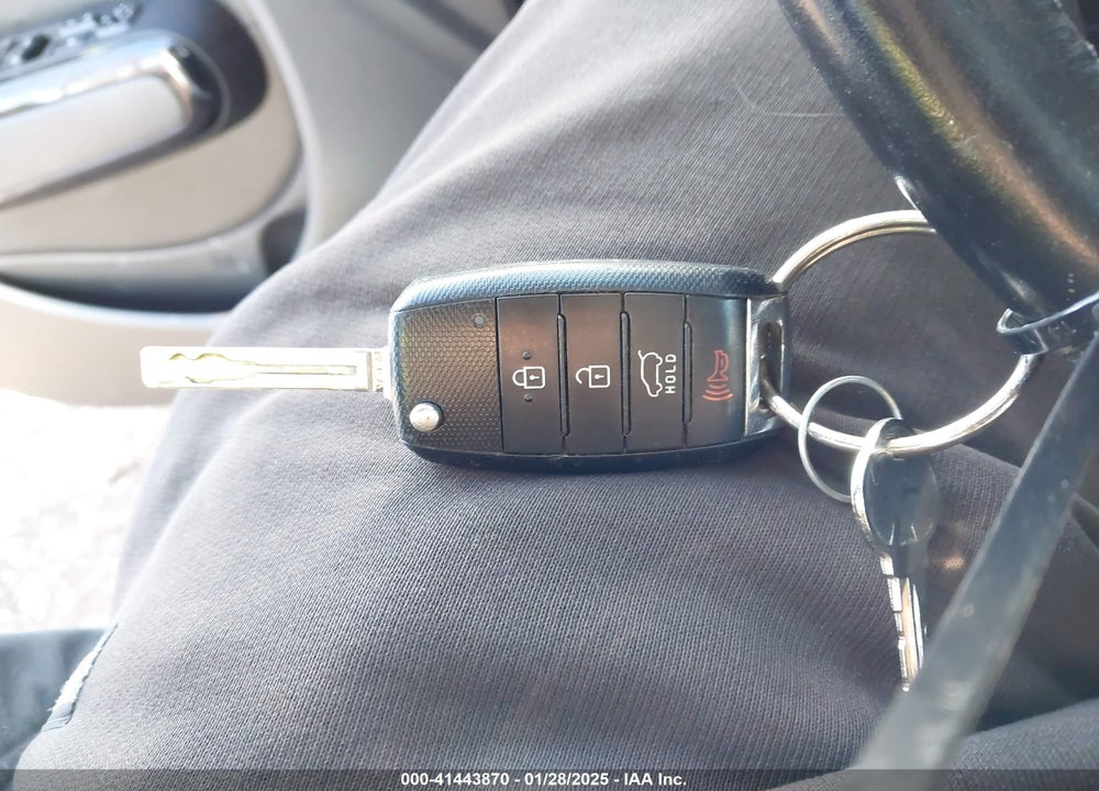 2016 KIA SOUL VIN: KNDJX3A51G7355157