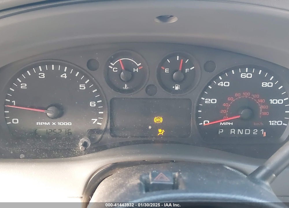 2009 FORD RANGER VIN: 1FTYR10E99PA45257
