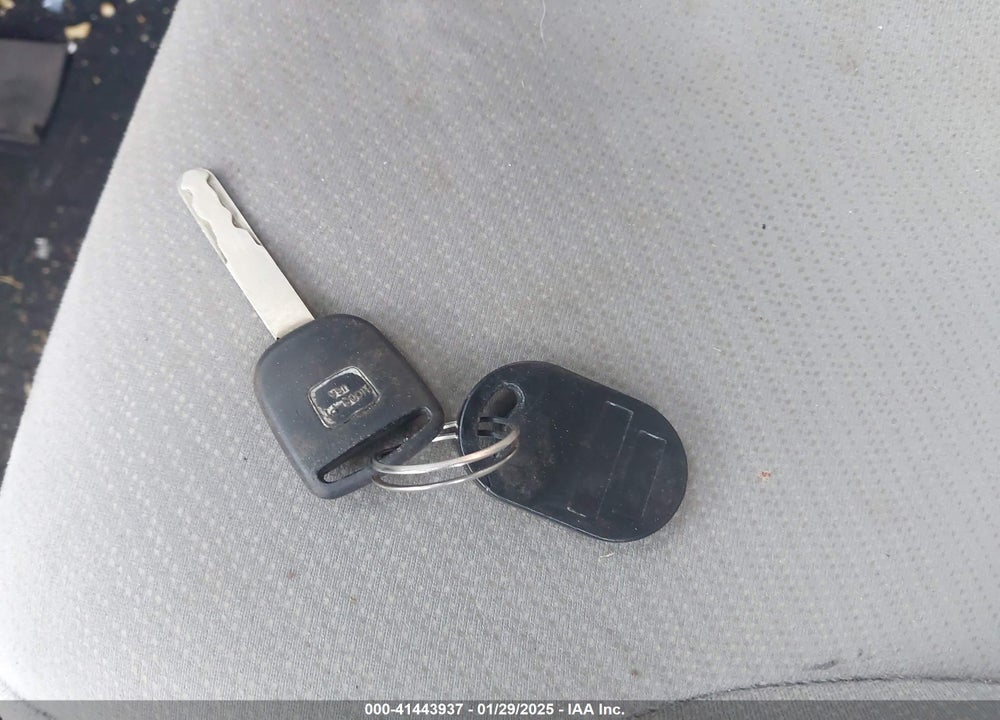 2013 HONDA CIVIC LX VIN: 2HGFB2F50DH586754