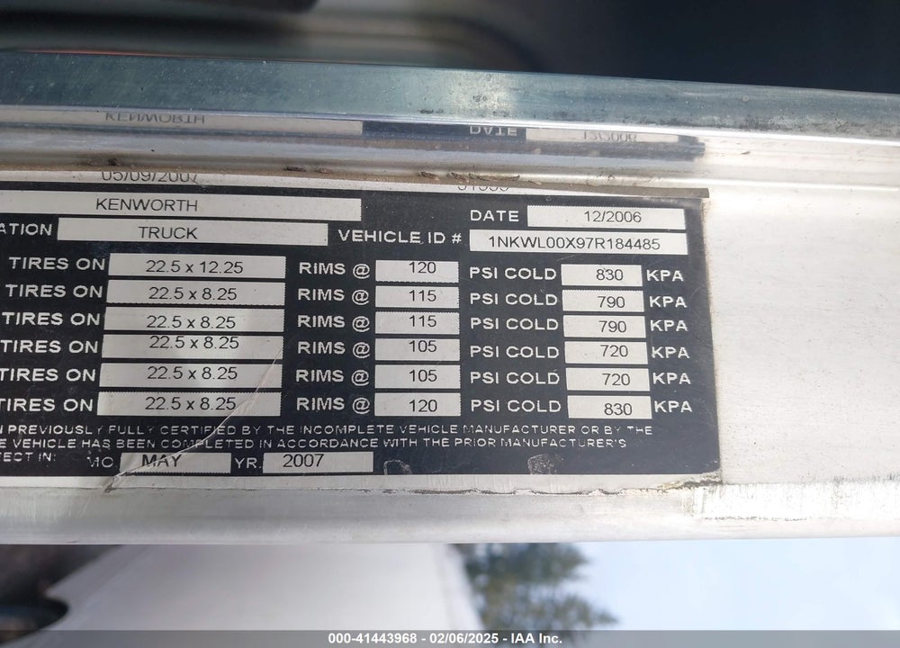 2007 KENWORTH W900 W900 VIN: 1NKWL00X97R184485