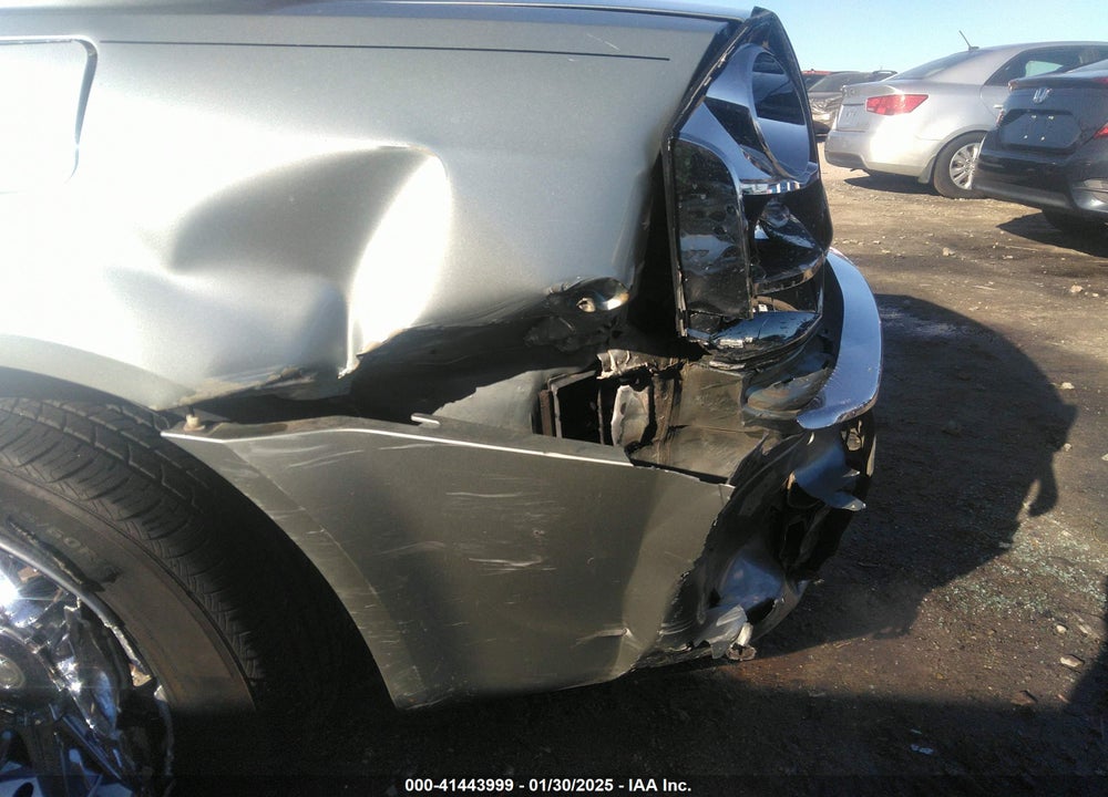 2005 CHRYSLER 300C VIN: 2C3AA63H45H572945