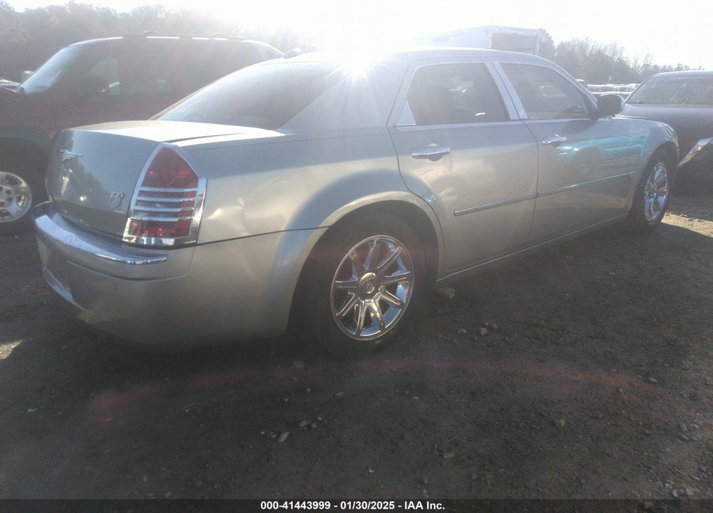 2005 CHRYSLER 300C VIN: 2C3AA63H45H572945