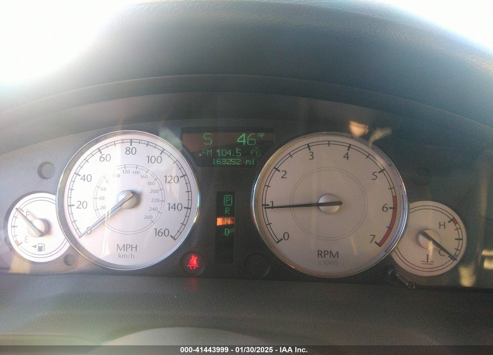 2005 CHRYSLER 300C VIN: 2C3AA63H45H572945