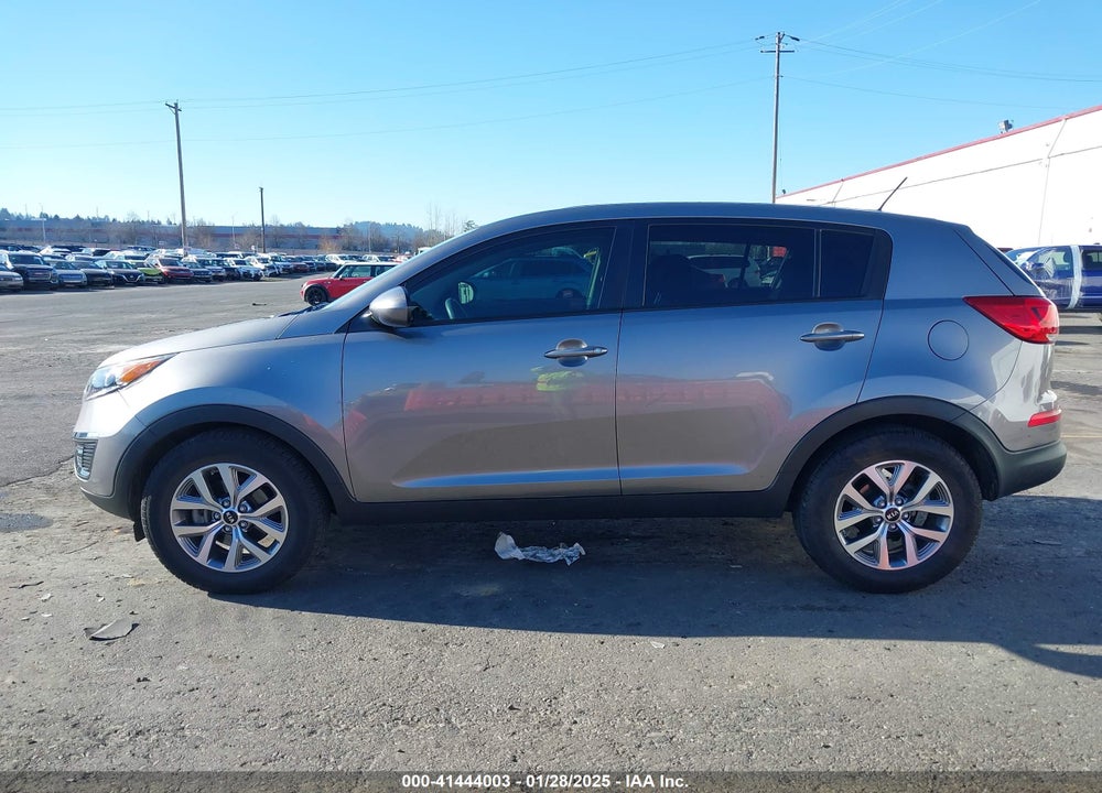 2016 KIA SPORTAGE LX VIN: KNDPB3AC3G7830606