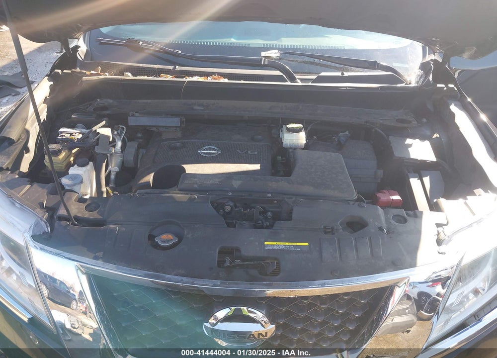 2015 NISSAN PATHFINDER VIN: 5N1AR2MM5FC685912