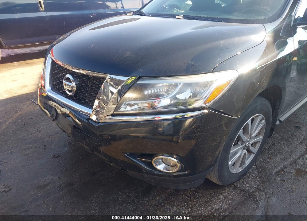 2015 NISSAN PATHFINDER VIN: 5N1AR2MM5FC685912