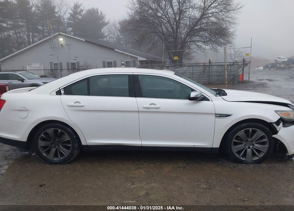 2010 FORD TAURUS LIMITED VIN: 1FAHP2JW7AG106442