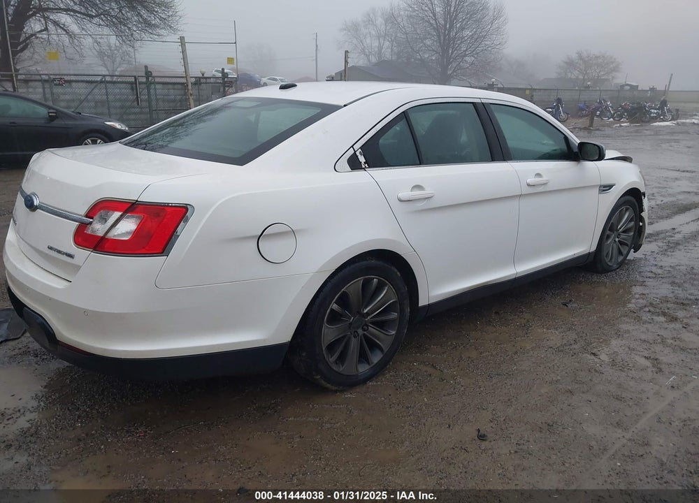 2010 FORD TAURUS LIMITED VIN: 1FAHP2JW7AG106442