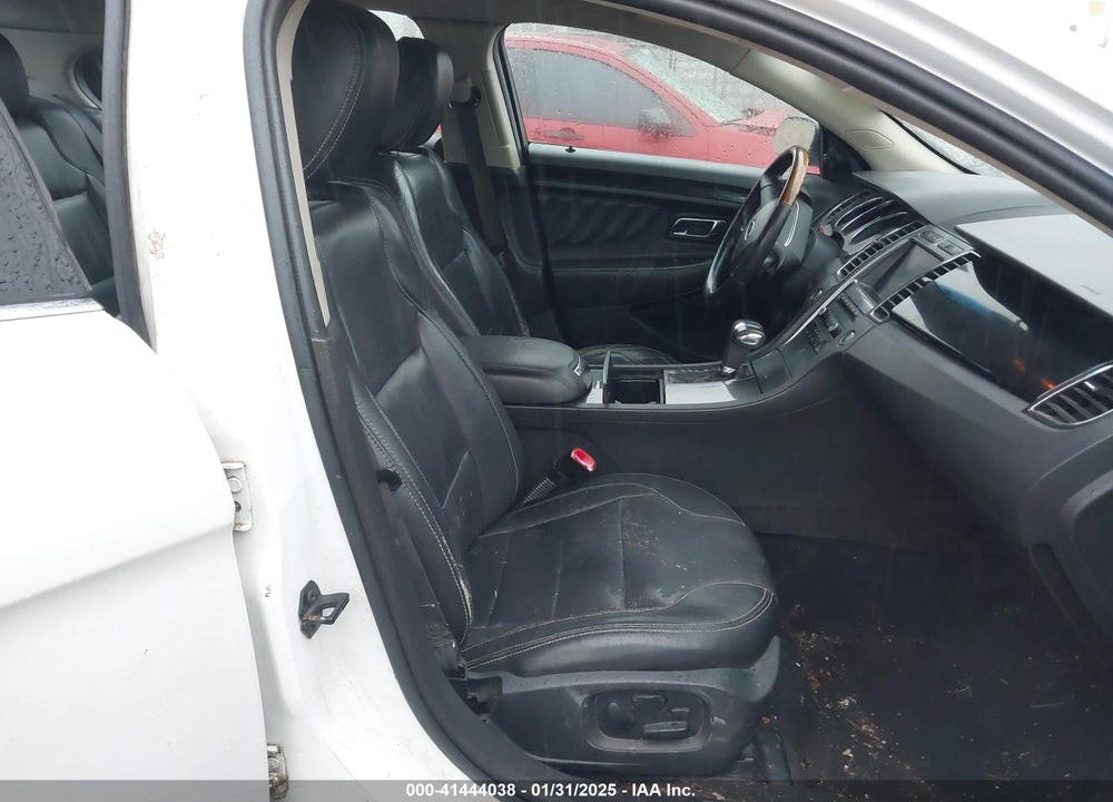 2010 FORD TAURUS LIMITED VIN: 1FAHP2JW7AG106442