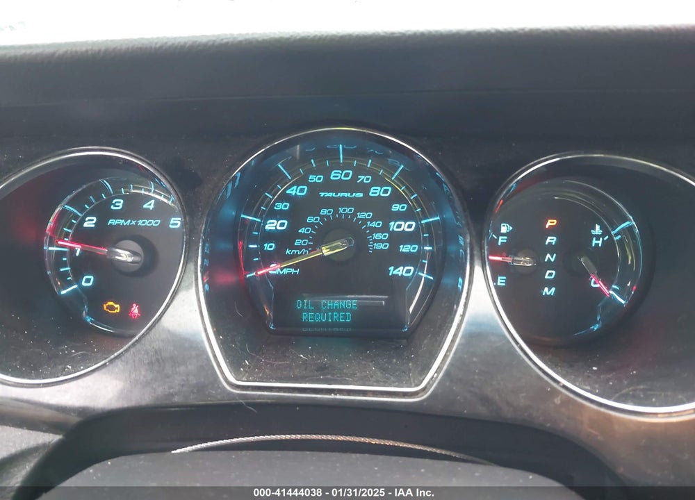 2010 FORD TAURUS LIMITED VIN: 1FAHP2JW7AG106442