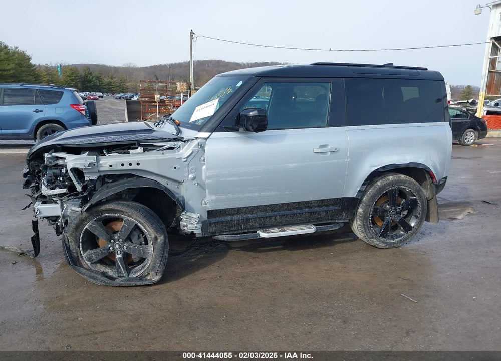 2023 LAND ROVER DEFENDER VIN: SALE26EU0P2165553