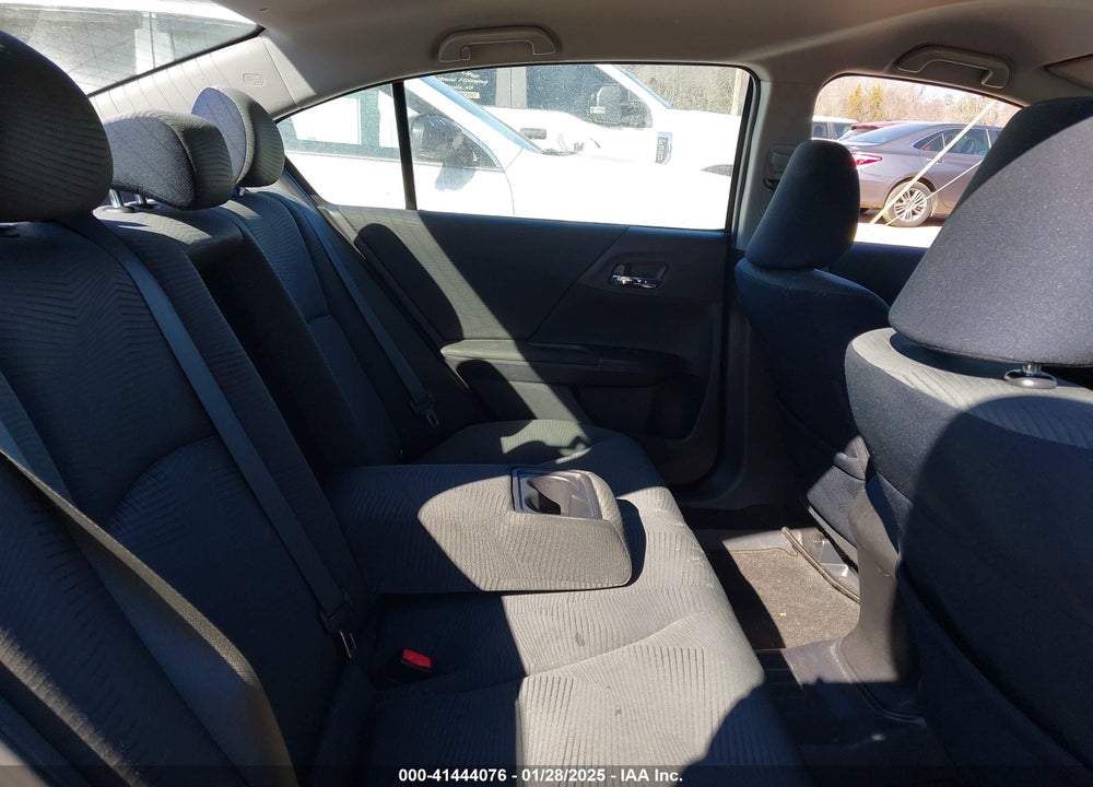 2016 HONDA ACCORD VIN: 1HGCR2F34GA044959