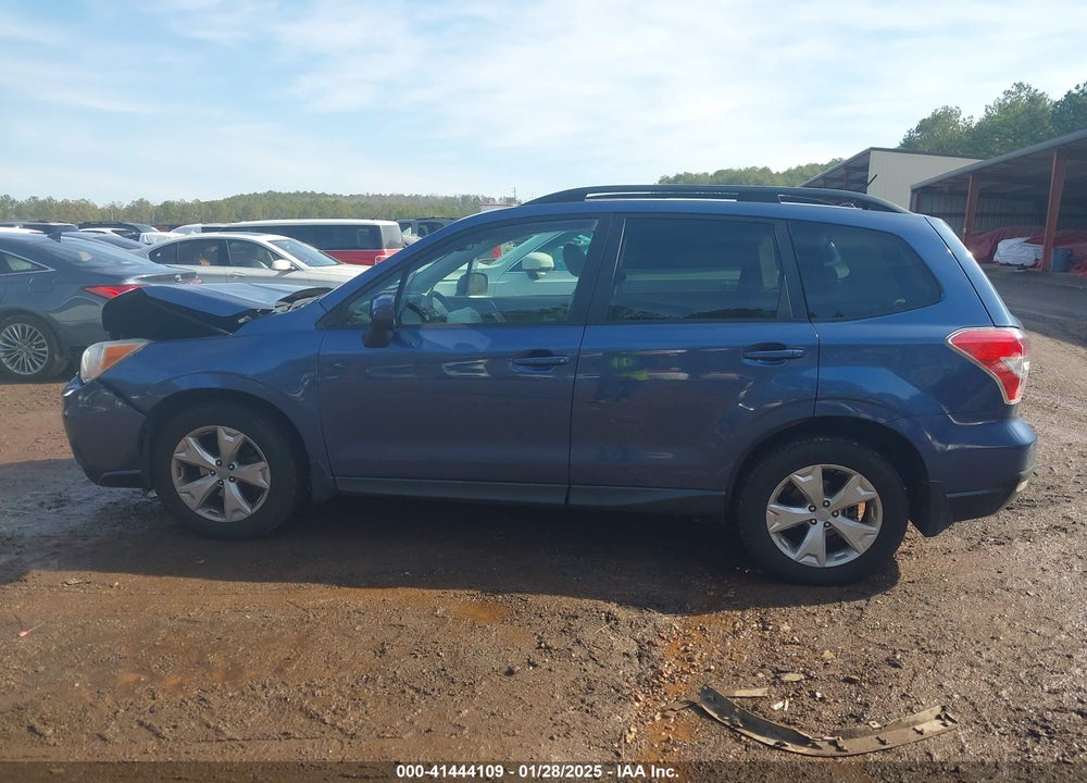 2014 SUBARU FORESTER VIN: JF2SJAEC9EH556610