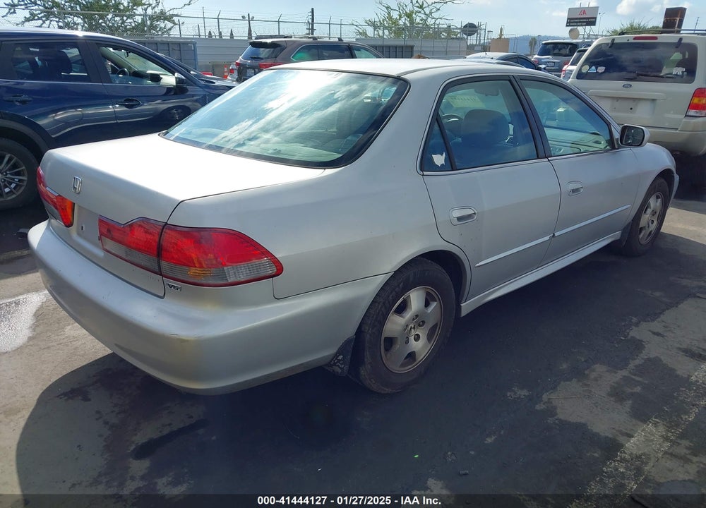 2001 HONDA ACCORD 3.0 EX VIN: 1HGCG16501A021249