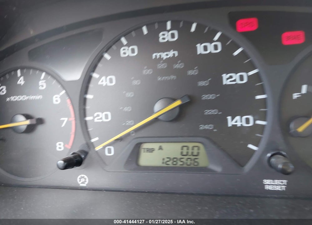 2001 HONDA ACCORD 3.0 EX VIN: 1HGCG16501A021249