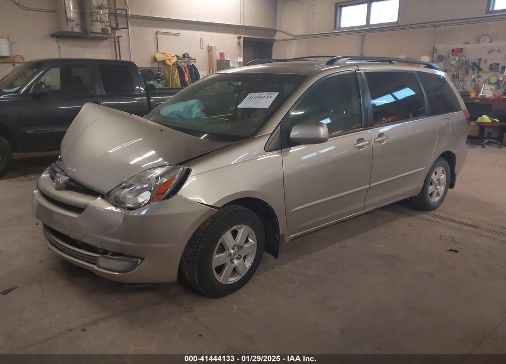 2005 TOYOTA SIENNA XLE VIN: 5TDZA22C35S239716