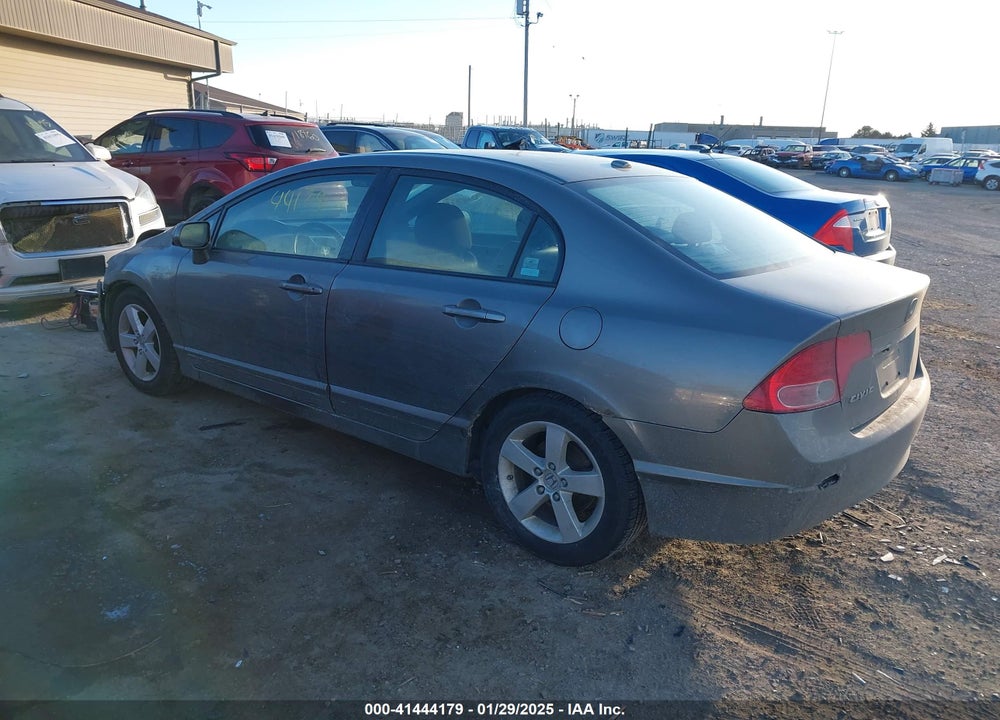 2008 HONDA CIVIC VIN: 1HGFA169X8L011831