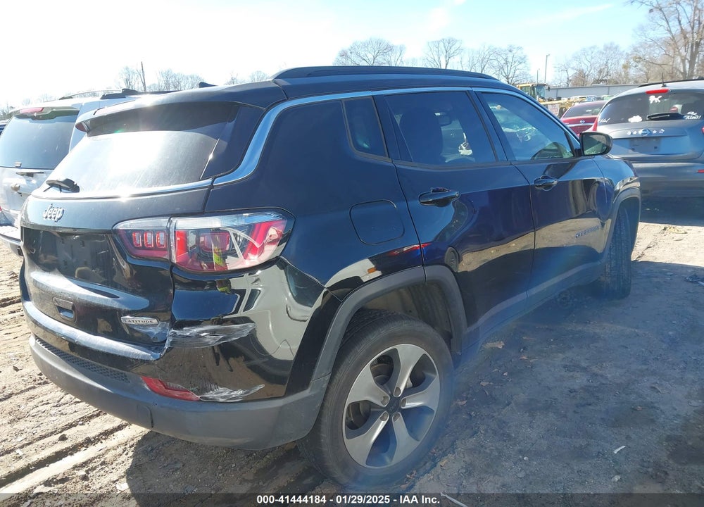 2018 JEEP COMPASS LATITUDE FWD VIN: 3C4NJCBB4JT194426