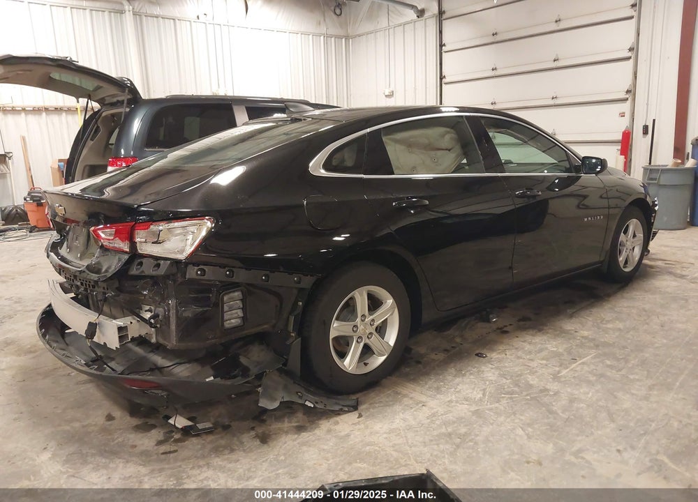 2019 CHEVROLET MALIBU VIN: 1G1ZC5STXKF123929