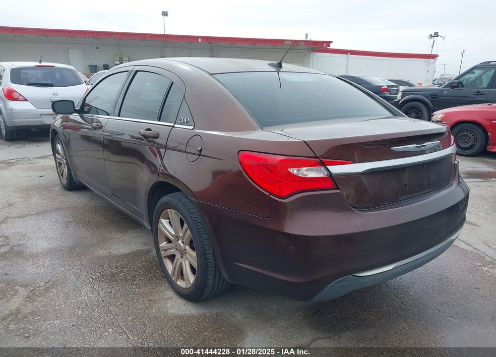 2012 CHRYSLER 200 VIN: 1C3CCBBB7CN226739