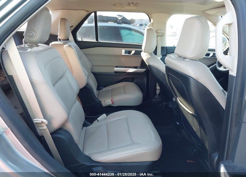 2020 FORD EXPLORER XLT VIN: 1FMSK8DHXLGC86979