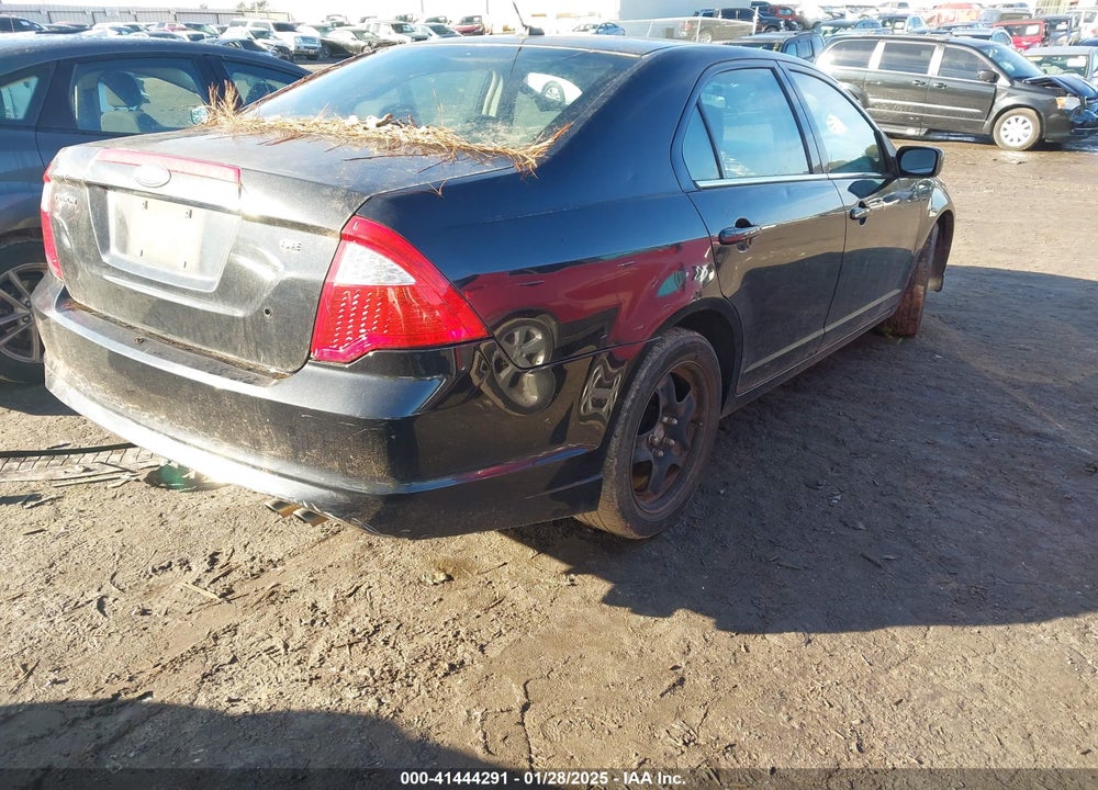 2010 FORD FUSION SE VIN: 3FAHP0HA8AR389117