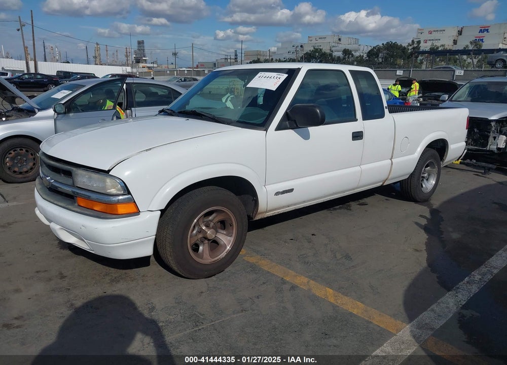 2001 CHEVROLET S-10 LS VIN: 1GCCS19W118230413