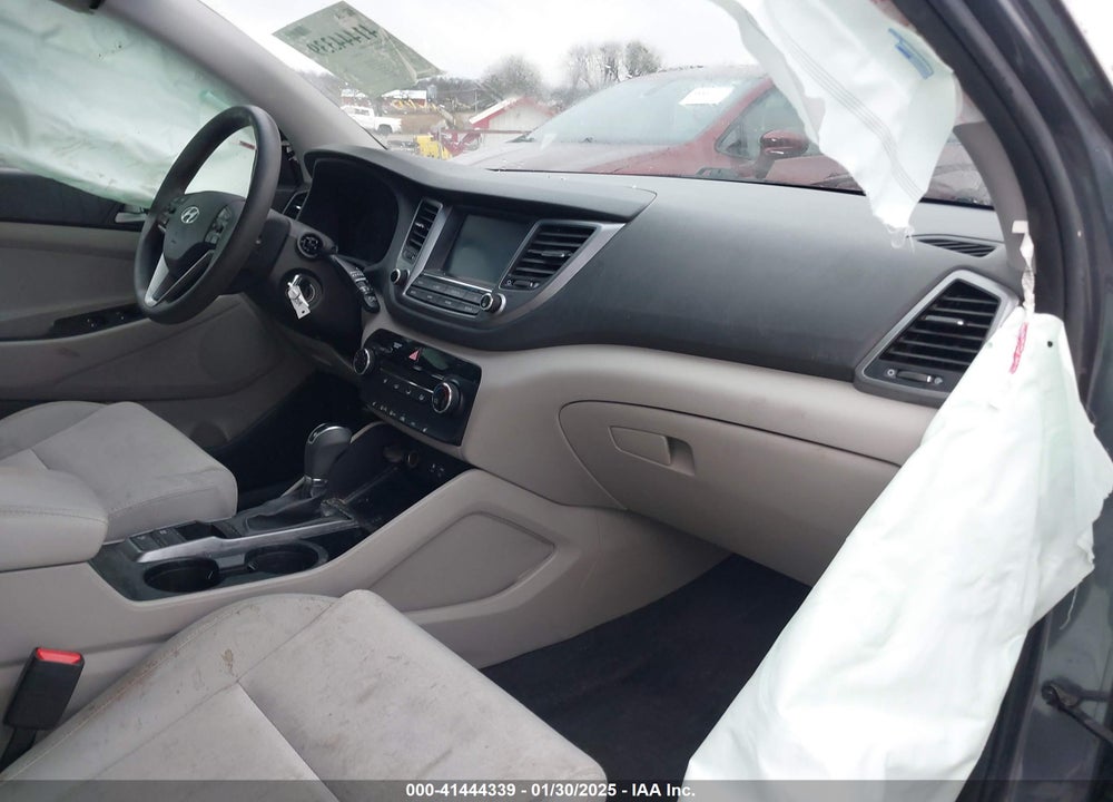 2018 HYUNDAI TUCSON SEL VIN: KM8J33A48JU600172