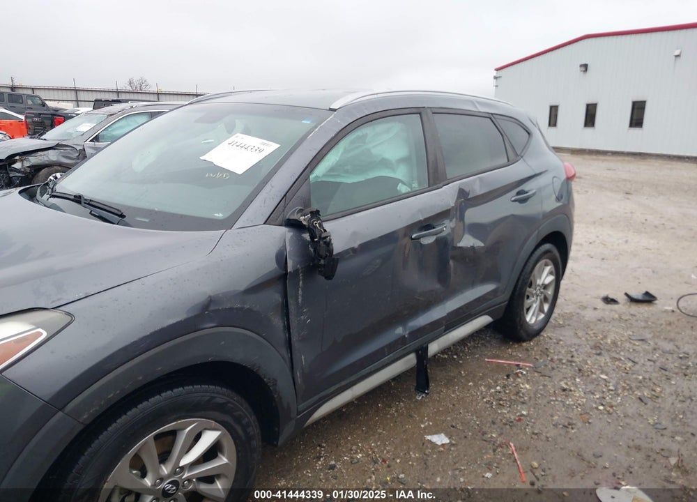 2018 HYUNDAI TUCSON SEL VIN: KM8J33A48JU600172