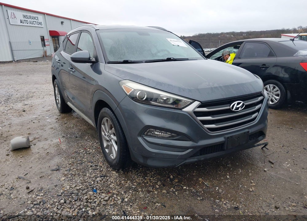 2018 HYUNDAI TUCSON SEL VIN: KM8J33A48JU600172