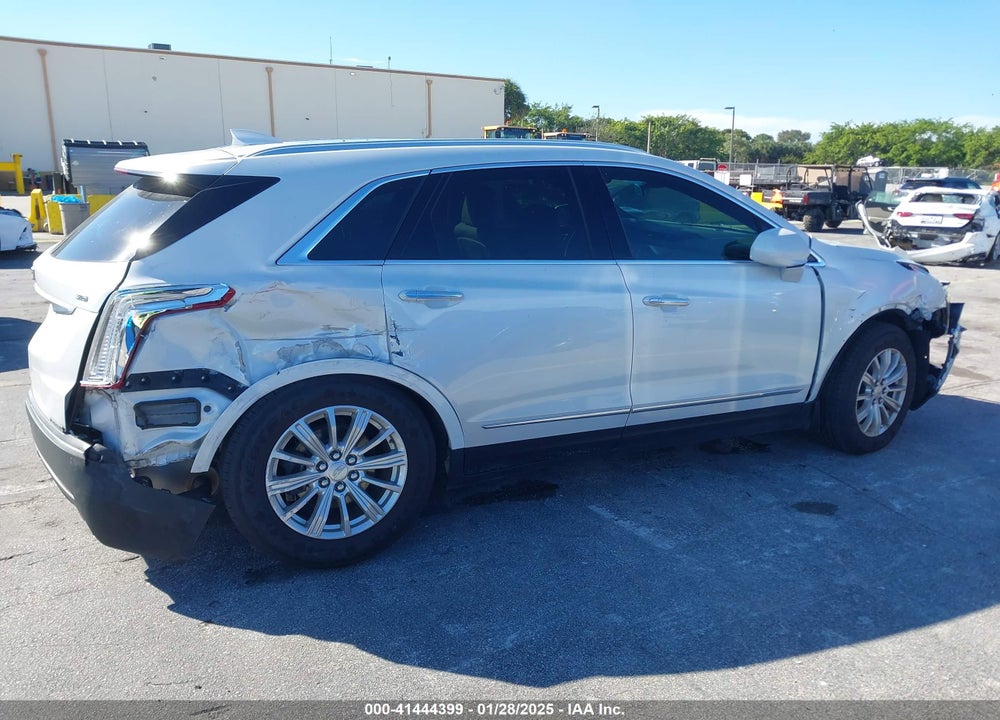 2019 CADILLAC XT5 STANDARD VIN: 1GYKNARSXKZ181007