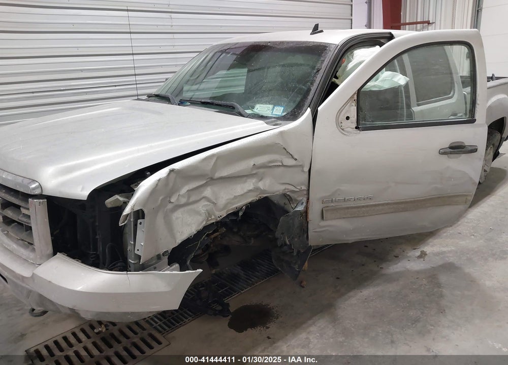 2011 GMC SIERRA VIN: 3GTP2VE33BG253174