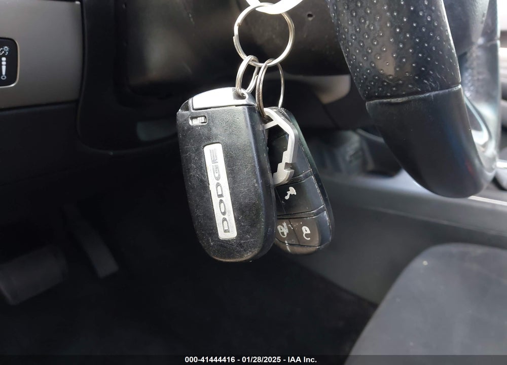 2018 DODGE DURANGO VIN: 1C4RDHAG5JC439149