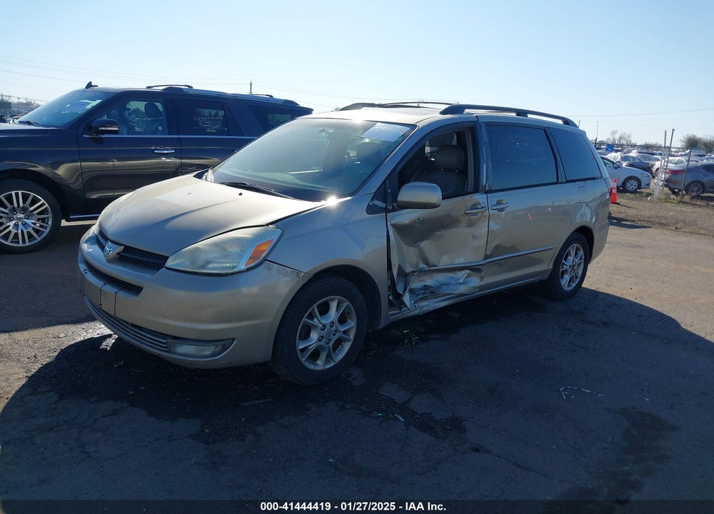 2005 TOYOTA SIENNA XLE VIN: 5TDZA22C25S305964