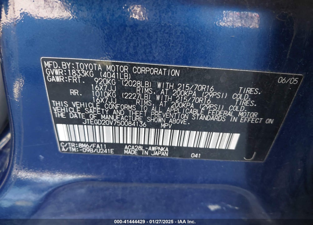 2005 TOYOTA RAV4 VIN: JTEGD20V750084136