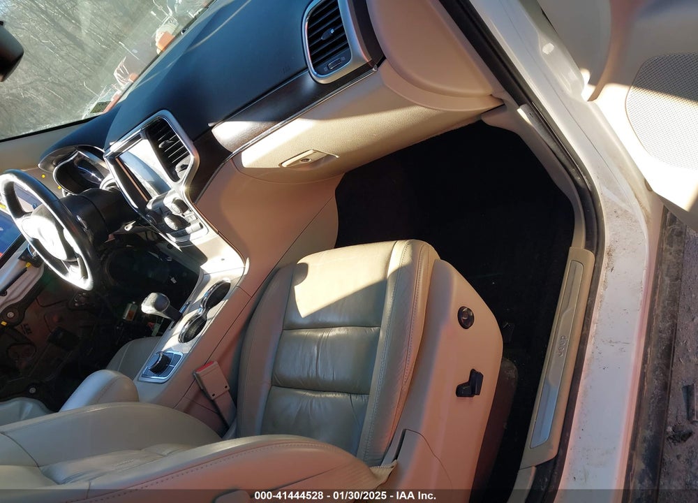 2015 JEEP GRAND CHEROKEE LIMITED VIN: 1C4RJFBG4FC158480