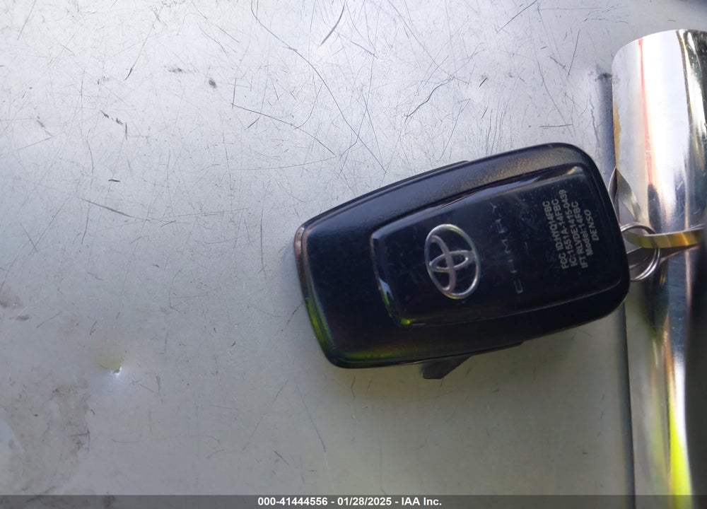 2020 TOYOTA CAMRY VIN: 4T1K61AK8LU505466